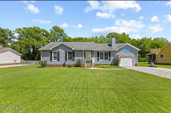 129 Foster Creek Court, Swansboro, NC 28584