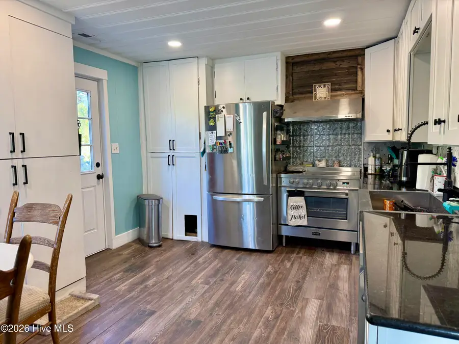 126 Jones Street, Holly Ridge, NC 28445 - #3