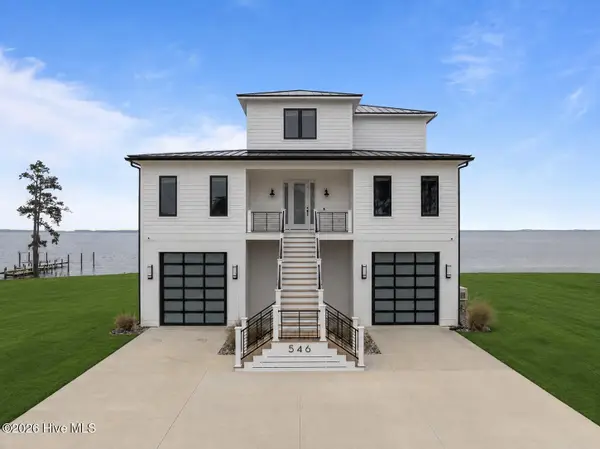 546 S Brightleaf Drive, Minnesott Beach, NC 28510