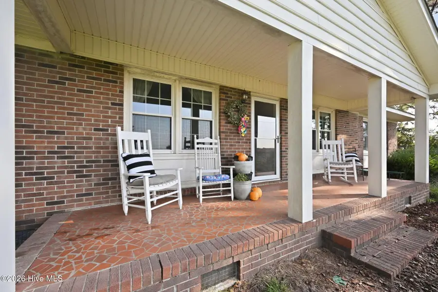 429 C R Edwards Road, Beulaville, NC 28518 - #2