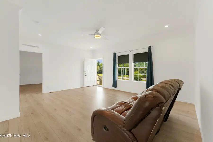 105 Gosling Lane, Beaufort, NC 28516 - #2