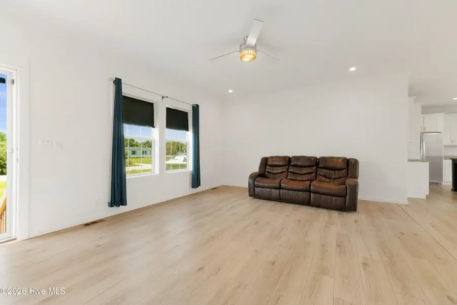 105 Gosling Lane, Beaufort, NC 28516 - #3