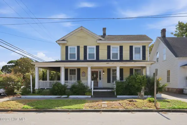 913 Bridges Street, Morehead City, NC 28557