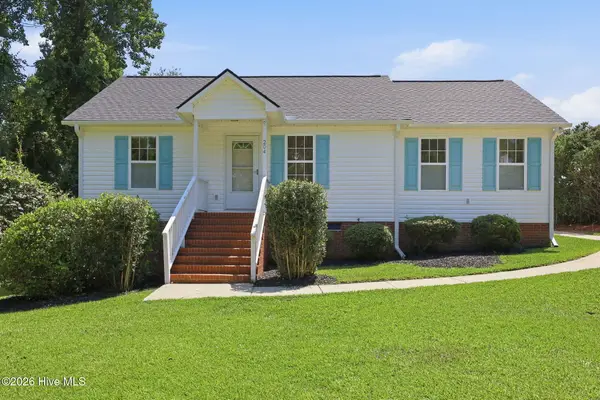 204 Dustin Drive, Benson, NC 27504