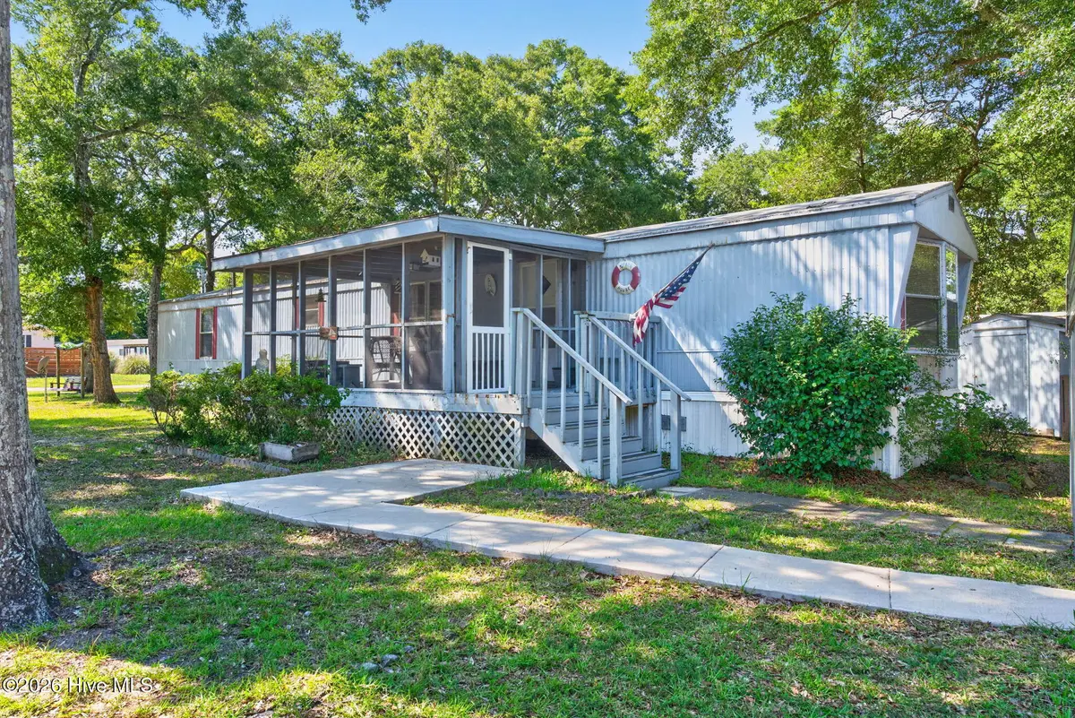 1649 Woodview Circle Sw, Ocean Isle Beach, NC 28469 - #1