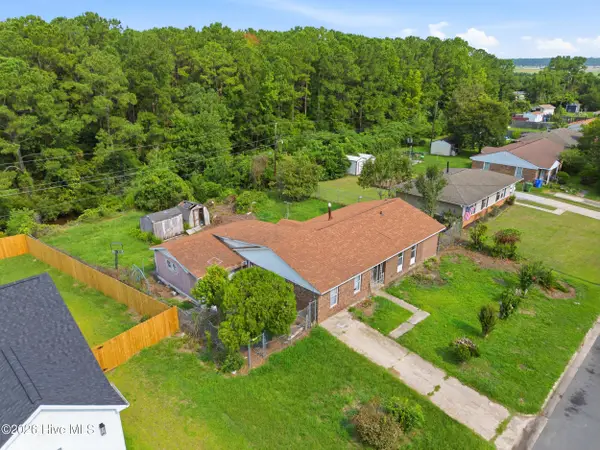 1501 N 26th Street, Wilmington, NC 28405