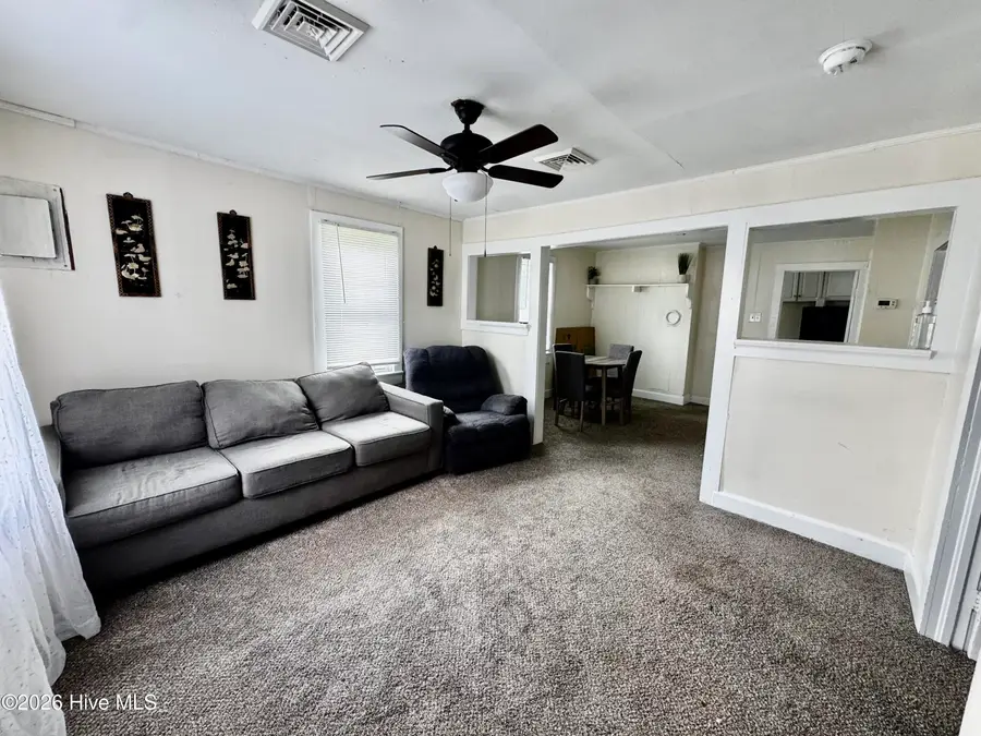 616 Cardwell Street, Elizabeth City, NC 27909 - #3