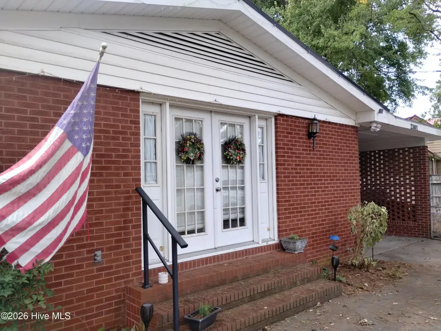 2101 Michelle Drive, Kinston, NC 28504 - #2