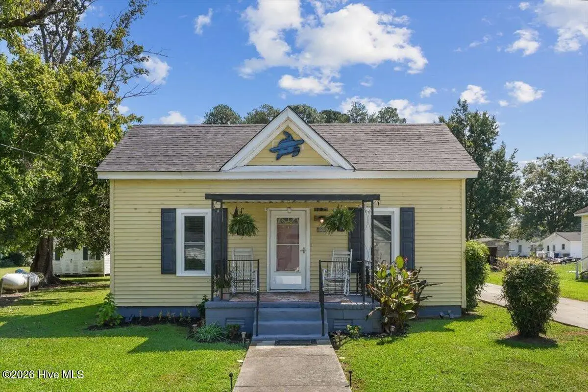 304 S Pender Street, Fremont, NC 27830 - #1