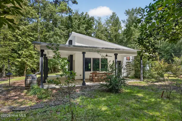 122 Progress Drive, Burgaw, NC 28425