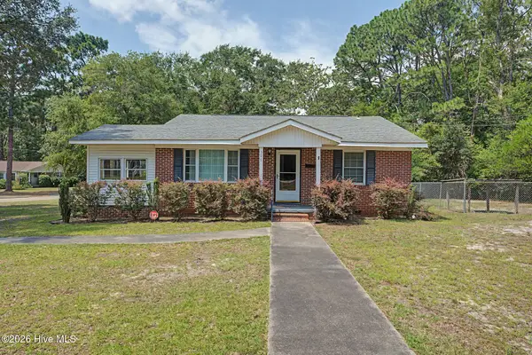 506 Hawthorne Street, Hamlet, NC 28345