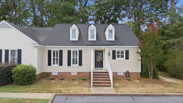 210 Hawthorne Lane W #5b, Wilson, NC 27893
