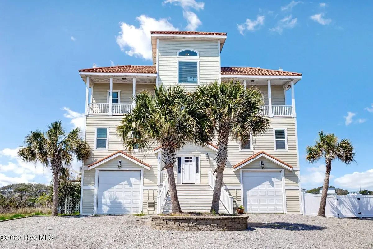 105 Bay Court, North Topsail Beach, NC 28460 - #1