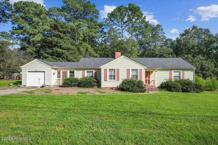 618 N Church Street, Mount Olive, NC 28365 - #2