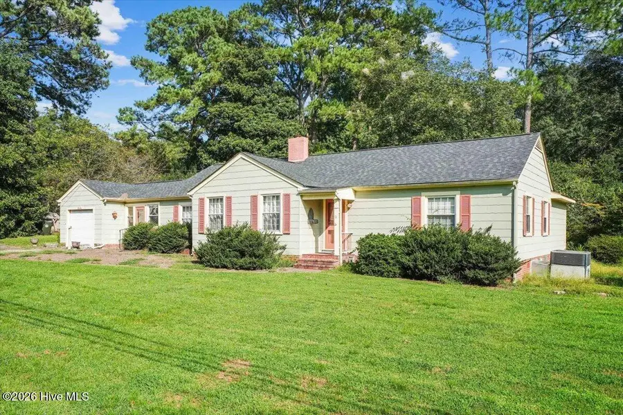 618 N Church Street, Mount Olive, NC 28365 - #3