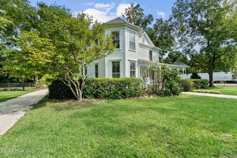 102 N Oak Street, Chadbourn, NC 28431 - #3