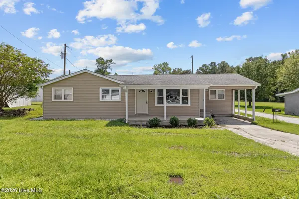 633 Haws Run Road, Jacksonville, NC 28540