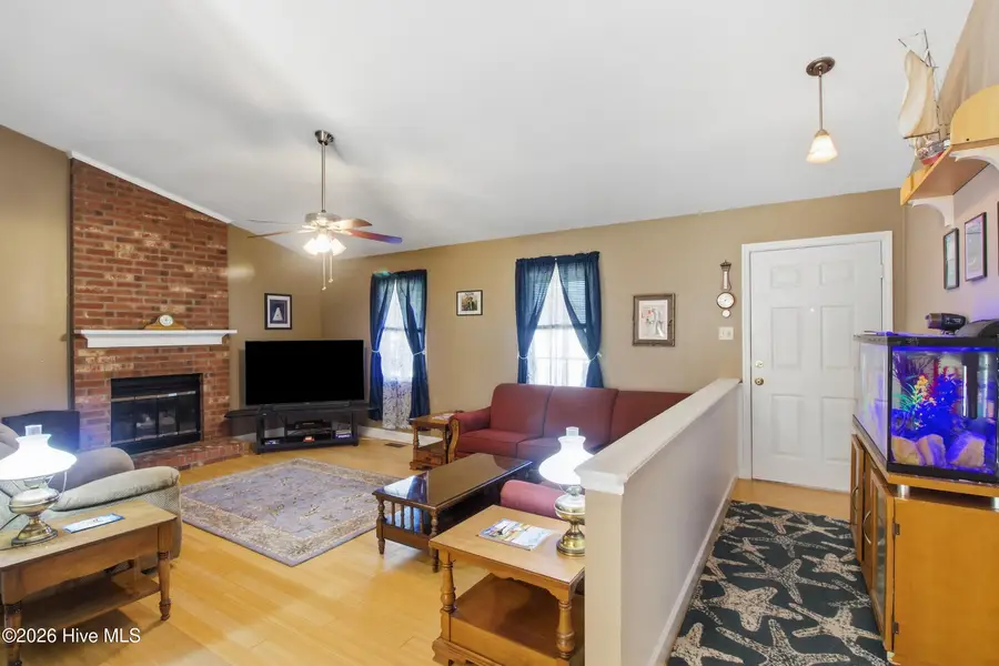 4909 Creekside Drive, New Bern, NC 28562 - #3
