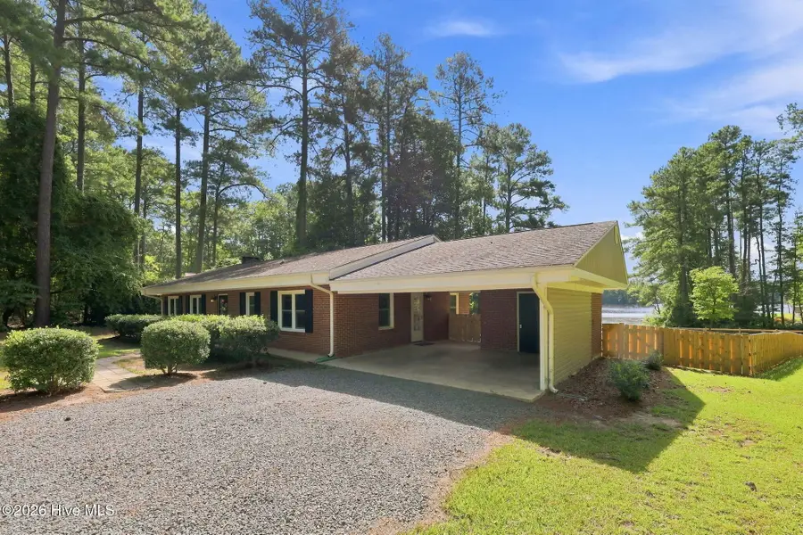 117 Lakeview Drive, Whispering Pines, NC 28327 - #2