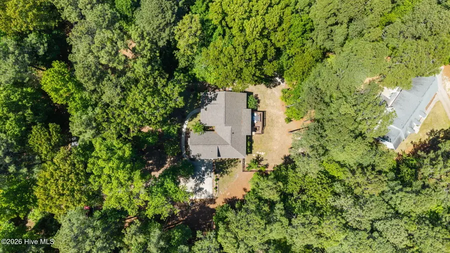 1659 E Indiana Avenue, Southern Pines, NC 28387 - #2