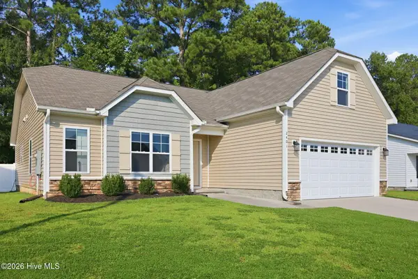 2401 Rhinestone Drive, Winterville, NC 28590
