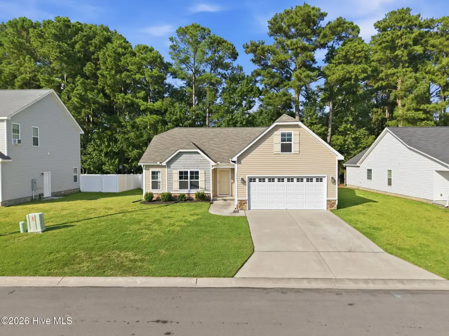 2401 Rhinestone Drive, Winterville, NC 28590 - #3