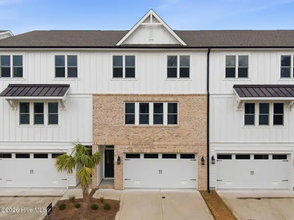 824 Anchors Bend Way, Wilmington, NC 28411