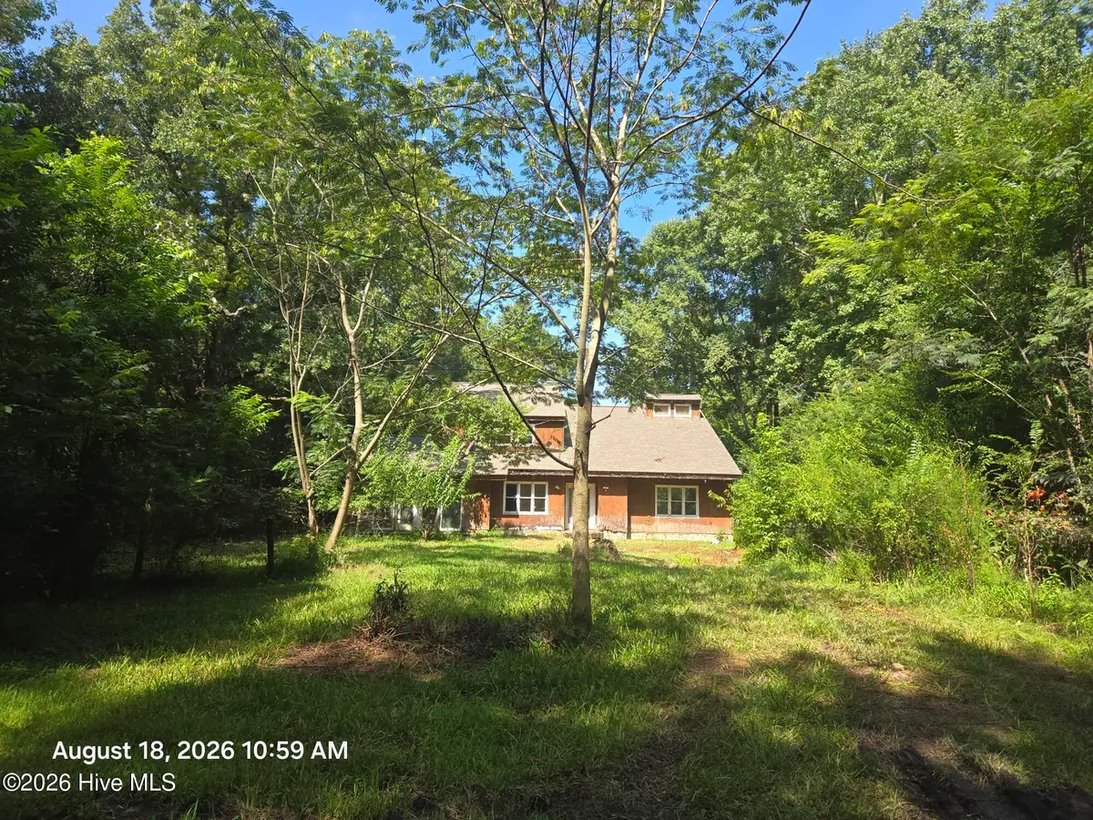 7392 Us Highway 17 S, Pollocksville, NC 28573 - #1