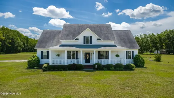 16 Craven Drive, Lumberton, NC 28358