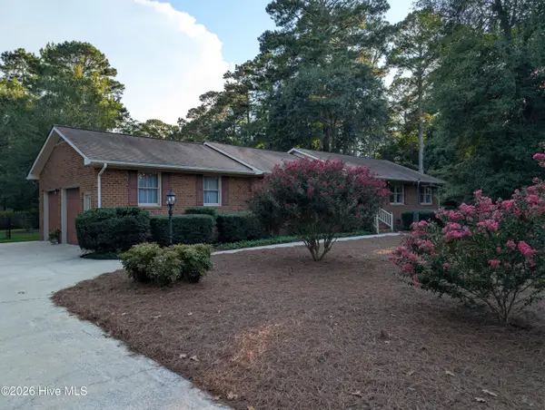 2748 Millbrook Drive, Greenville, NC 27858