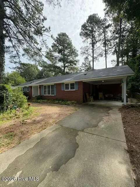 502 Lafayette Street, Clinton, NC 28328 - #2