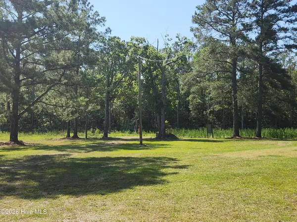 2930 Riverneck Road, Columbia, NC 27925