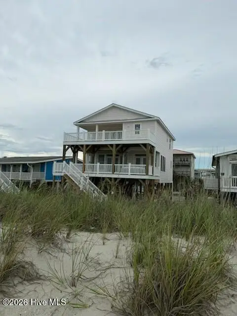 5527 E Beach Drive, Oak Island, NC 28465