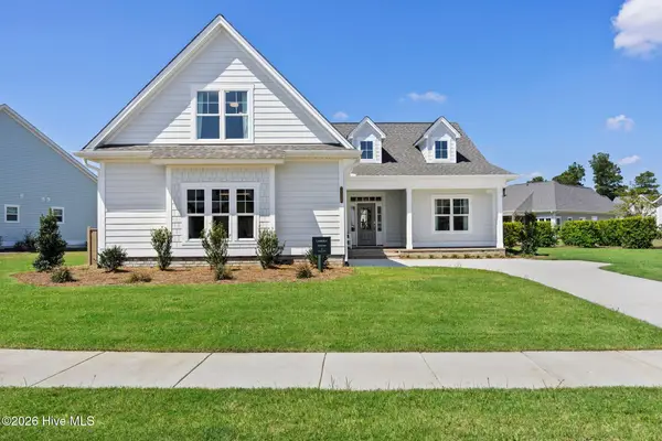 7326 Foxbriar Drive, Leland, NC 28451