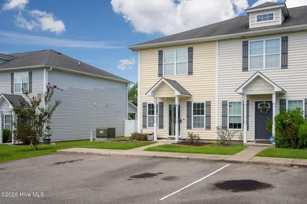 106 Parrot Landing Drive, Hubert, NC 28539