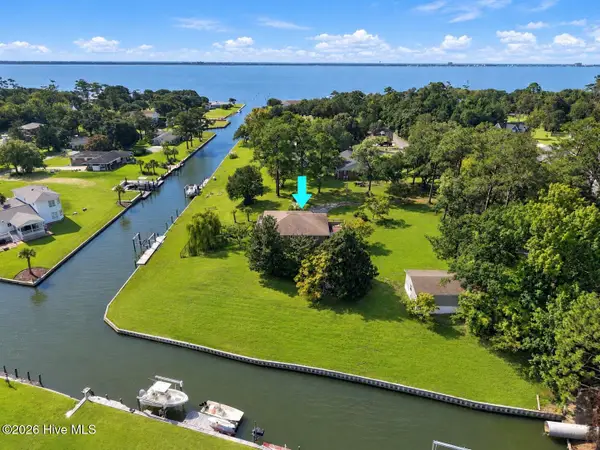 315 Holly Lane, Newport, NC 28570