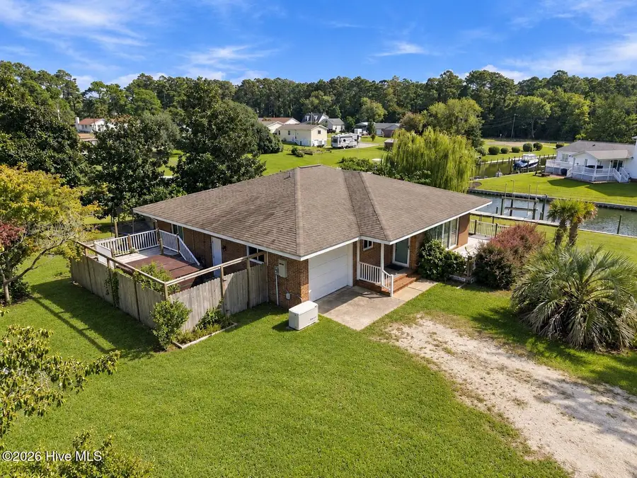 315 Holly Lane, Newport, NC 28570 - #2