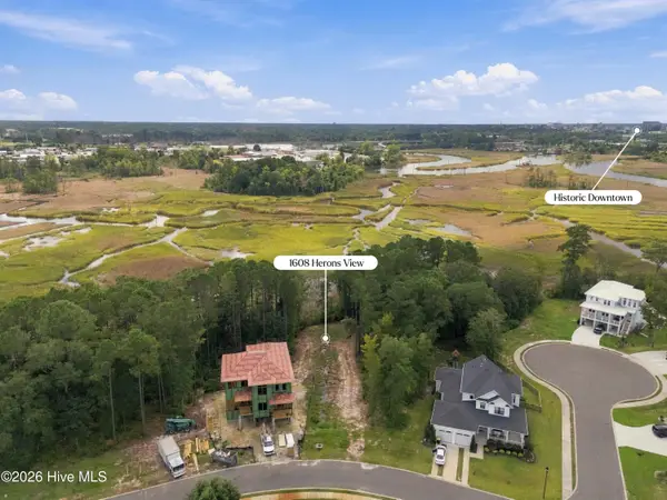 1608 Herons View Drive, Wilmington, NC 28401