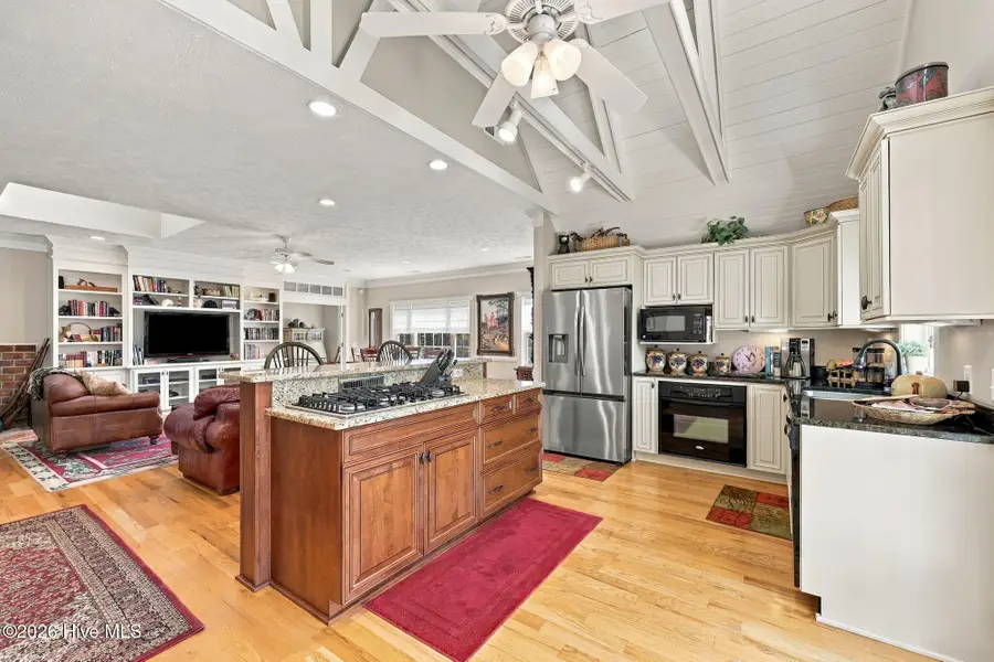104 Meadows Lane, Aberdeen, NC 28315 - #3