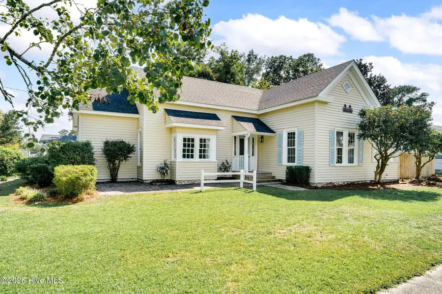 130 E Main Street, Rose Hill, NC 28458 - #3