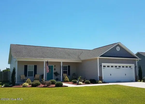 201 Classy Court, Richlands, NC 28574