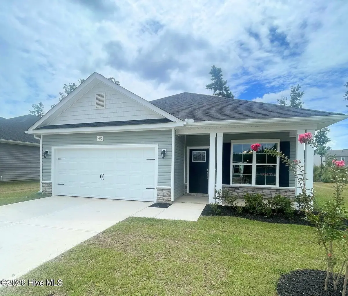 915 Caroline Court, New Bern, NC 28560 - #1