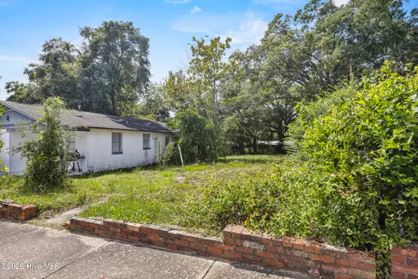 1216 S 6th Street, Wilmington, NC 28401