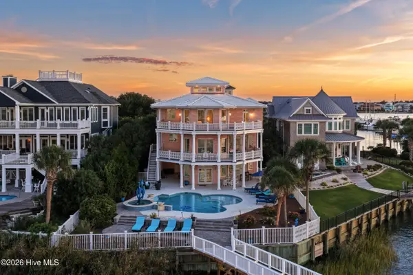 438 Oceana Way, Carolina Beach, NC 28428