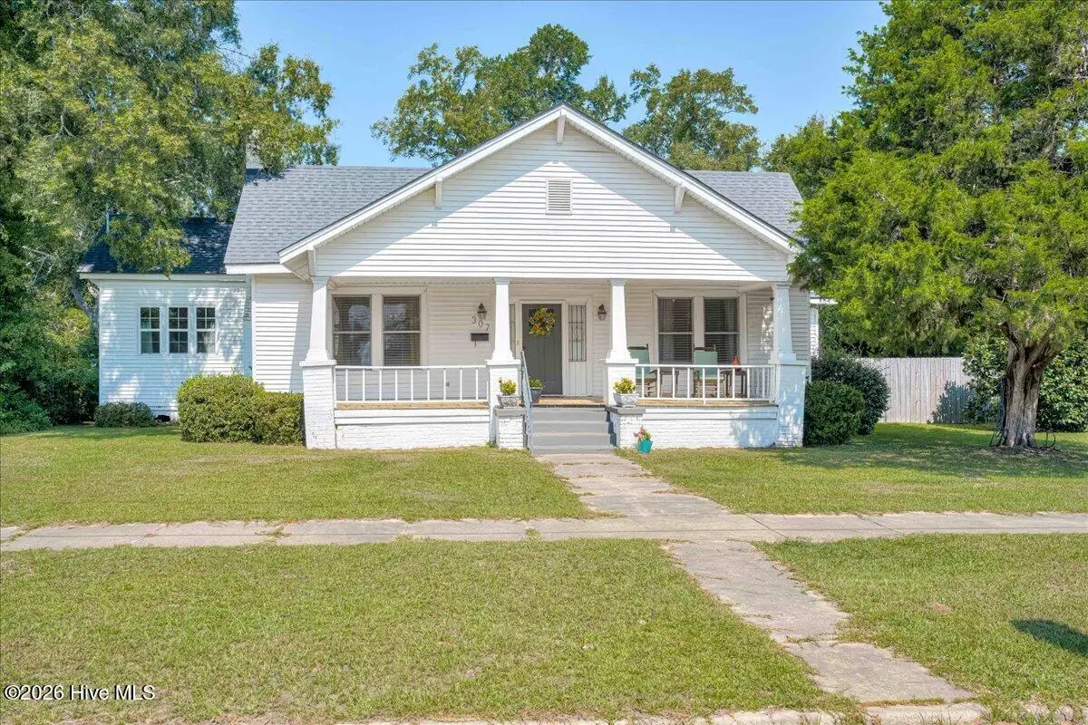 307 W 7th Street, Waynesboro, GA 30830 - #1