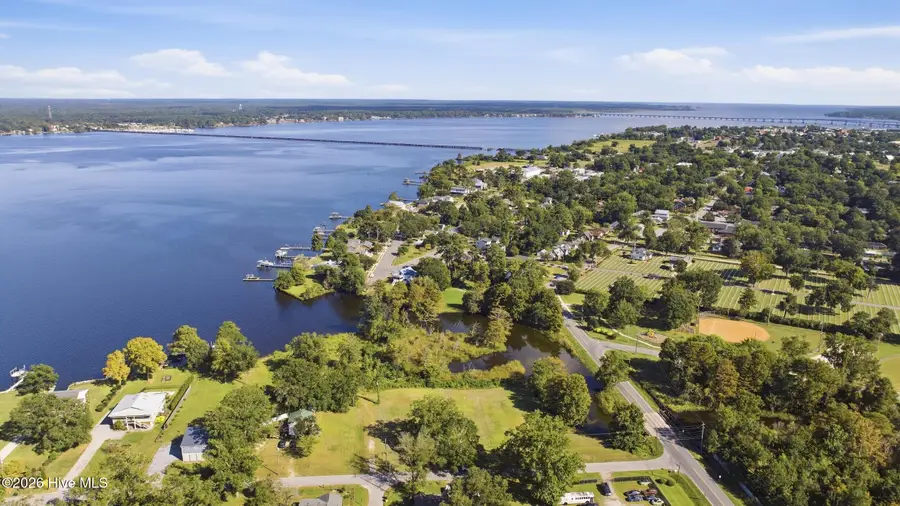 109 Beech Street, New Bern, NC 28560 - #3