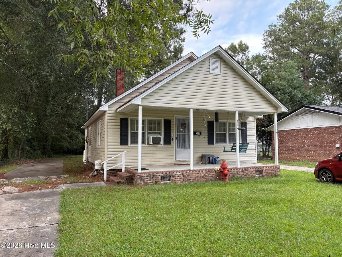 217 & 219 E Lewis Street, Whiteville, NC 28472 - #1
