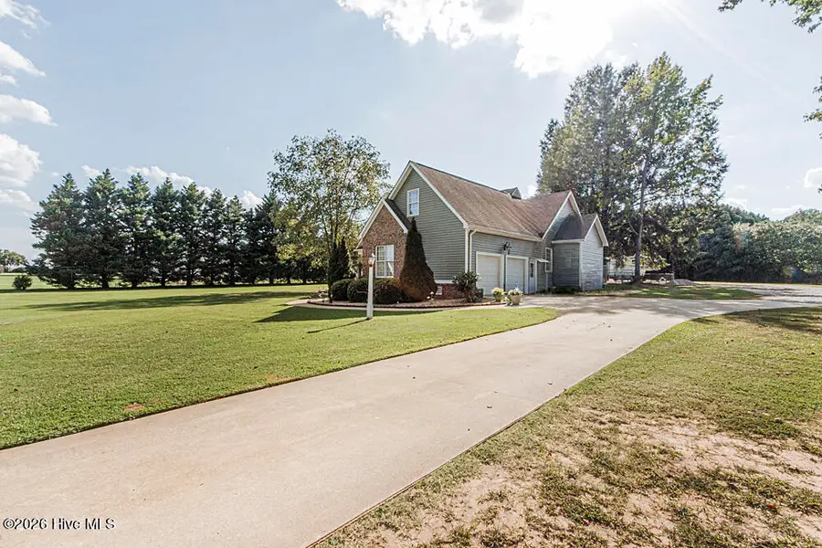 8554 Forest Cove Road, Elm City, NC 27822 - #2