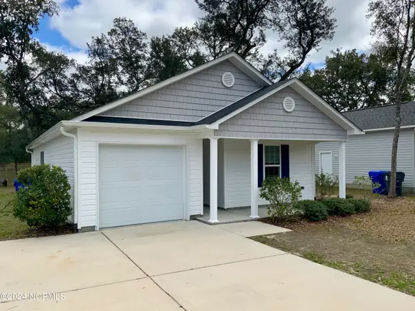 126 NW 8th Street, Oak Island, NC 28465