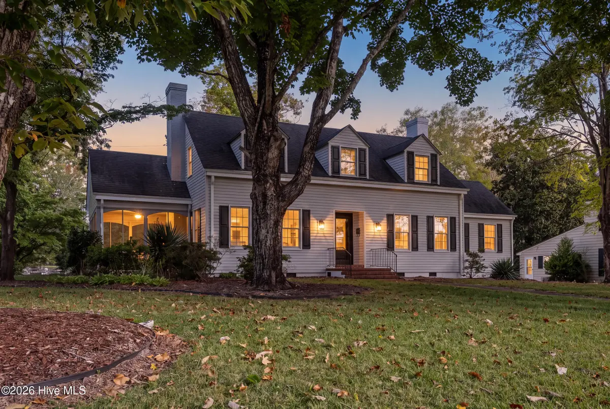 105 W Camden Street, Windsor, NC 27983 - #1